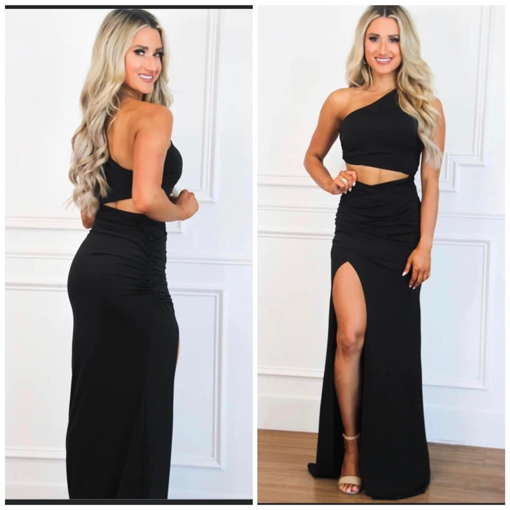 Stunning dress